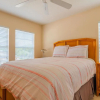 Отель Walts West Haven Vacation Home, фото 2