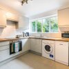Отель NEW 2BD East London Flat With Garden - Woodford, фото 3