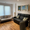 Отель Large Private Flat in City Centre Leeds, фото 1