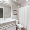 Отель Cypress - 2 Masters, Golf Cart & Amenities 4 Bedroom Home, фото 10