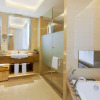 Отель Holiday Inn Panjin Aqua City, an IHG Hotel, фото 8
