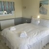 Отель Stunning 8-bed Apartment in Bacton, фото 1