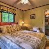 Отель Robbinsville Cabin w/ Deck: 3 Mi to Fontana Lake!, фото 6