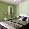 Отель Deluxe Turtle Towers Apartments, фото 19