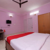 Отель Moksh Hotel by OYO Rooms, фото 5