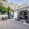 Отель Panoramic Paradise 3BR Overlooking SMA, фото 1