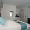 Отель Phaedrus Living Modern Kriel Suites 303, фото 10