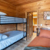 Отель MTN Cabin Sleeps 10 - 5 Mins To Fishing & Camping, фото 4