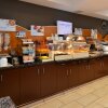 Отель Holiday Inn Express Hotel & Suites Edmonton North, an IHG Hotel, фото 12