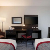 Отель Ramada By Wyndham Leeds East, фото 21