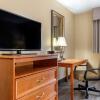 Отель Econo Lodge & Suites Southern Pines, фото 40