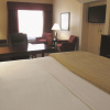 Отель La Quinta Inn & Suites by Wyndham Macon West, фото 3