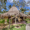 Отель Mushroom Bay Villas Hut, фото 35
