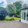 Отель 5 Bedrooms/sleeps 10-12/free Wifi & Parking/garden, фото 20