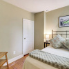 Отель Chic Alexandria Townhome w/ Patio + Smart TV!, фото 4
