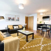 Отель ShortstayMK Vizion apartments, with free superfast wi-fi, parking, Sky sports and movies, фото 12
