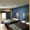 Отель Deluxe Inn & Suites Baytown, фото 7