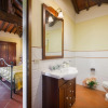 Отель Villa Fratta, sleeps 14 villa with private pool, AC and Wi-Fi close to Cortona-Villa Fratta, фото 28