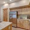 Отель Ski-in 2br  W/luxe Decor Steps To Winter Activities 2 Bedroom Townhouse by RedAwning, фото 14