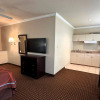 Отель Super 8 by Wyndham IAH West/Greenspoint, фото 5