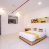 Отель OYO Home 89599 Beautiful 2br 3 Towers, фото 27