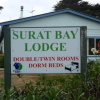 Отель Surat Bay Lodge & Backpackers Hostel, фото 1