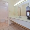 Отель Americas Best Value Inn Lubbock E, фото 9