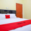 Отель RedDoorz near Universitas Alkhairaat Palu, фото 3