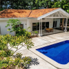 Отель House and Apartment With Private Pool - Walk to Beach, фото 13