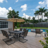 Отель Private Pool 3BR New Modern Furniture, фото 9