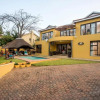 Отель Room in Guest Room - Luxury Executive Double Room for 2 Guests With Ensuite Bathroom, in Ballito, фото 14