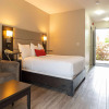 Отель Ramada by Wyndham Ottawa On The Rideau, фото 3