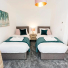 Отель Stunning and Modern 3Bed, Town Centre Poole, Parking, фото 3