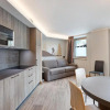 Отель Wood Mountain Planet Suite House, фото 3