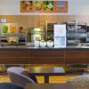 Отель Holiday Inn Express London-Epsom Downs, an IHG Hotel, фото 11