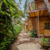 Отель OYO 14147 Home Beach Facing Cottages Morjim, фото 1