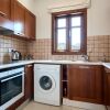 Отель Charming 2 bedroom apartment 'DC11' - with communal pool and resort facilities, Helios Heights villa, фото 11