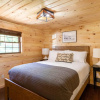 Отель Carter Creek by Avantstay Secluded Yard w/ Creek + Suite, фото 4