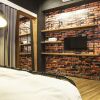 Отель Taichung Loft Hostel Yizhong, фото 13