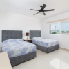 Отель Spacious 3BR Penthouse | Private Jacuzzi & Rooftop | Security | WiFi | Best Amenities | GYM, фото 7