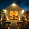 Отель Royal Pool Villa Club, фото 1