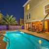 Отель Gorgeous East Beach W/ Pool - Steps To Sand 5 Bedroom Home, фото 15
