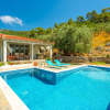 Отель Villa Tassoula Large Private Pool Walk to Beach Wifi - 2830, фото 15