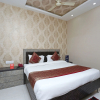Отель OYO 10338 Hotel Aadesh Palace, фото 9