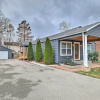 Отель Luxe Lyndon Home < 11 Mi to Dtwn Louisville!, фото 16