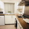 Отель Remarkable 3-bed Ground Floor Apartment - Coventry, фото 5