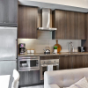 Отель QuickStay - Breathtaking 3-Bedroom in the Heart of Downtown, фото 12