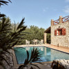 Отель Zozel Villa, an Enchanting Retreat, By ThinkVilla, фото 11