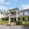 Отель The Cedars Bed and Breakfast, фото 1