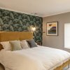 Отель Relax In Style at Our Unique Cornish Holiday Home, фото 5